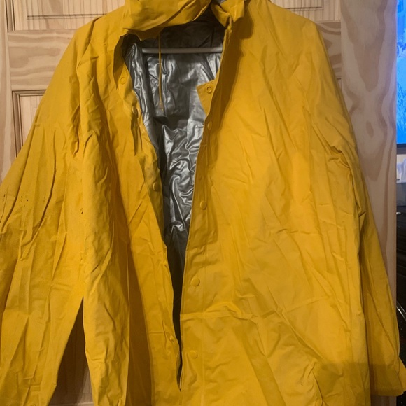 Men’s Raincoat Size Large - Picture 1 of 3